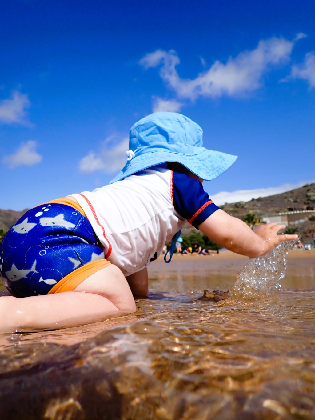 PLAYA DE LAS&nbsp;TERESITAS